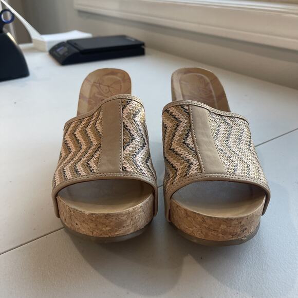 Blowfish Malibu Slip On Sandals sz 7 M Cork Wedge Slide Brown Raffia Natural - Picture 4 of 10